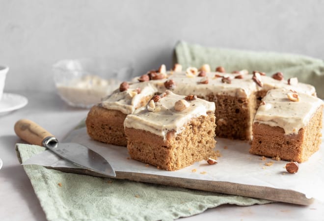 Easy Coffee Cake slices with chopped hazelnuts 