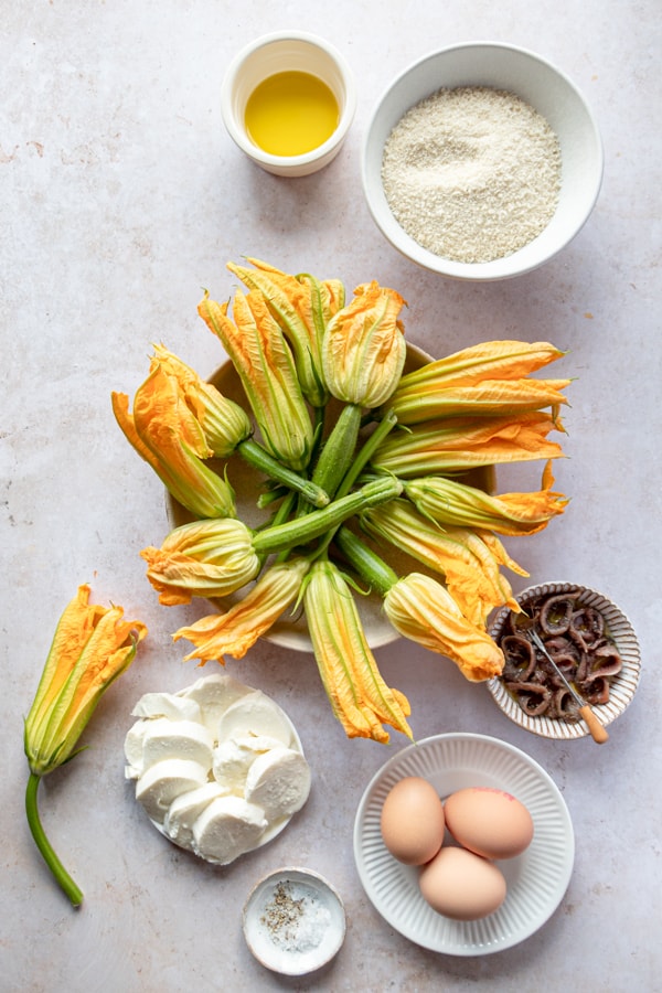 Ingredients for stuffed zucchini flower