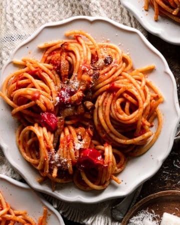 Amatricina pasta on a plate