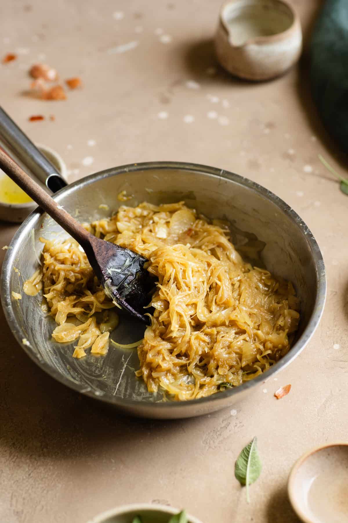 picture showing the caramelise onion after adding the muscovado sugar